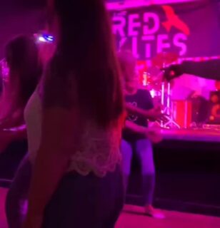 Watching the people get lairy…

#coverband #theredkites #weddingband #functionband #keepsupportinglivemusic #indiemusic #britpop